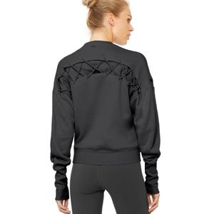 Also Yoga size M gray pullover long sleeve nwt